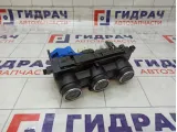 Блок управления отопителем (печкой) Lada Vesta T679359