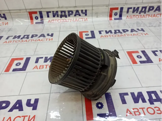 Моторчик отопителя (печки) Lada Vesta