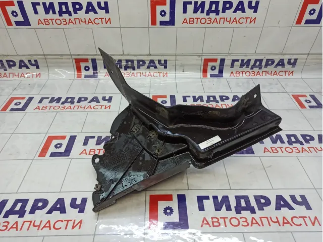 Пыльник бампера переднего правый Lada Vesta 8450031980