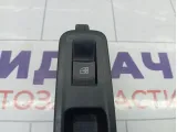 Кнопка стеклоподъемника задняя правая Lada XRAY Cross 254218614R