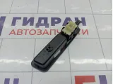 Кнопка стеклоподъемника задняя правая Lada XRAY Cross 254218614R