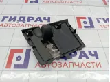 Крышка (дверца) бардачка Lada XRAY Cross 685789879R