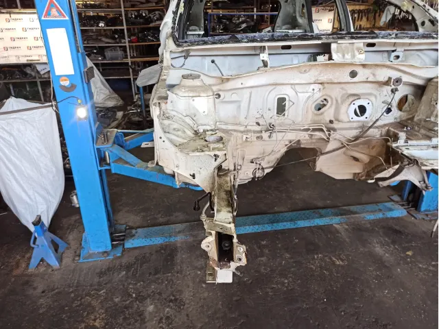 Лонжерон передний правый Lada XRAY Cross