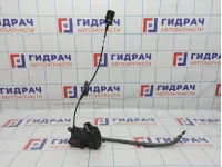 Замок двери передней правой Lada X-Ray Cross 805027013R.