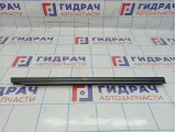 Уплотнитель стекла двери задней левой Lada X-Ray Cross 823310150R. Внутренняя.