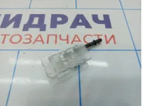 Плафон салонный Lada X-Ray Cross 264759172R. В бардачок.