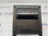Накладка обшивки багажника левая Lada X-Ray Cross 849511073R. Потертость.