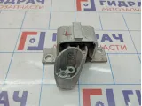 Опора двигателя правая Lada X-Ray Cross 8450090615.