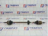 Привод передний правый Lada X-Ray Cross 8450021273. Дефект.