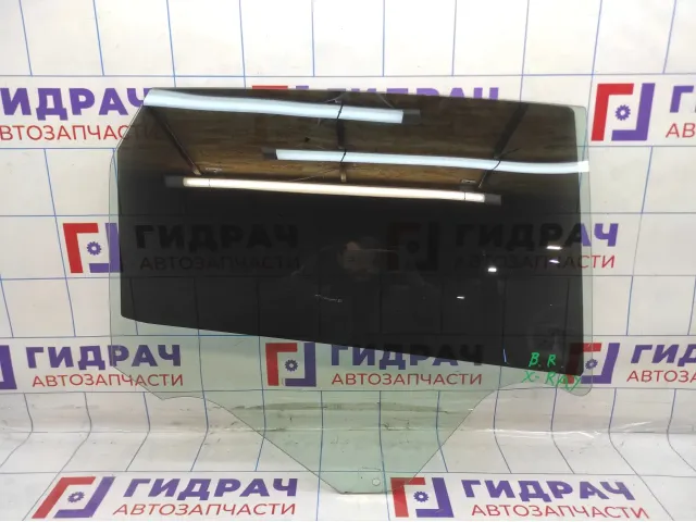 Стекло двери задней правой Lada X-Ray Cross 823006401R.