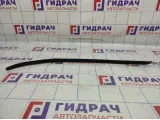 Молдинг лобового стекла правый Lada X-Ray Cross .
