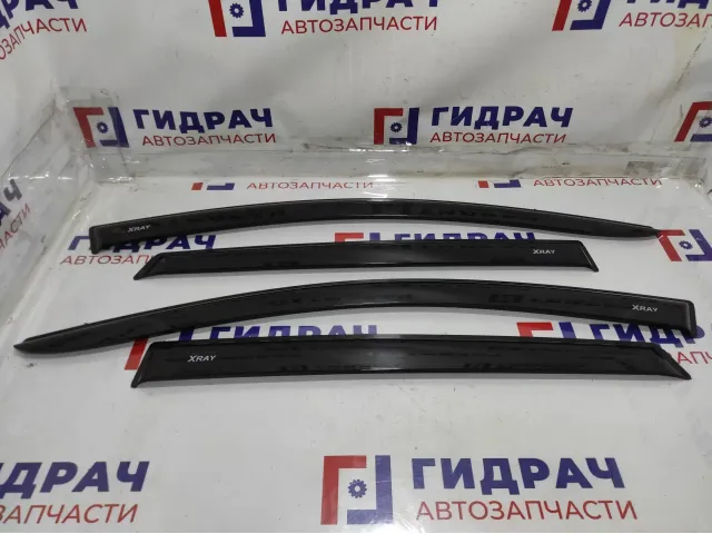 Ветровики Lada X-Ray Cross . Комплект.