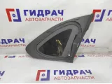 Стекло кузовное глухое левое Lada X-Ray Cross 833072843R.