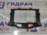 Рамка магнитолы Lada X-Ray Cross 682608678R.