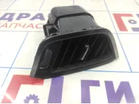 Дефлектор воздушный правый Lada X-Ray Cross 687602640R.