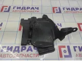 Пыльник двигателя правый Lada X-Ray Cross 8450021113.