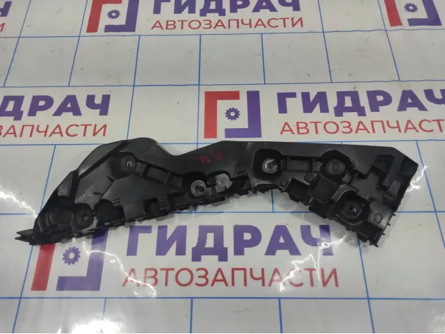 Кронштейн заднего бампера правый Lada X-Ray Cross 8450021123.