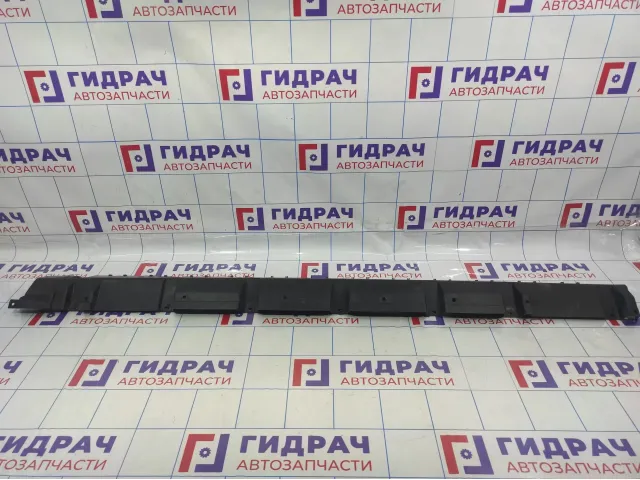 Кронштейн накладки порога левый Lada X-Ray Cross 8450021313.