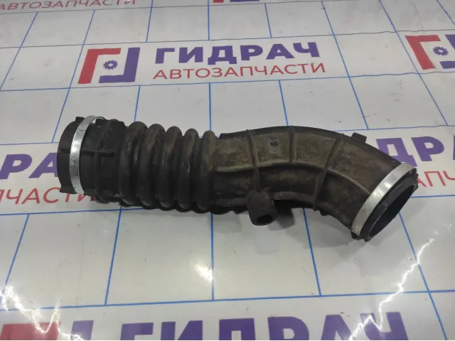 Патрубок воздушного фильтра Lada X-Ray Cross 8450020039.