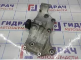 Кронштейн генератора Lada X-Ray Cross 8450035147.