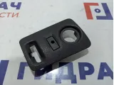 Накладка декоративная на торпедо Lada X-Ray Cross 681631817R.