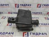 Корпус воздушного фильтра Toyota Land Cruiser 100 17700-50170
