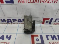 Крепления радиатора правая Toyota Land Cruiser 100 16585-61020