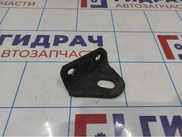 Петля буксировочная передняя левая Toyota Land Cruiser 100 51964-60030