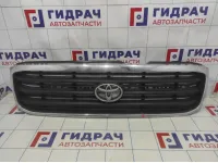 Решетка радиатора Toyota Land Cruiser 100 53111-60340