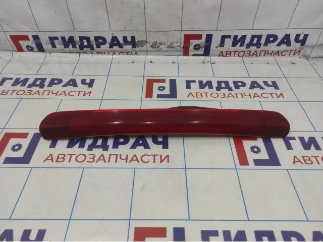 Фонарь задний (стоп сигнал) Toyota Land Cruiser 100 81570-60060
