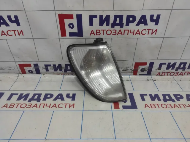 Указатель поворота правый Toyota Land Cruiser 100 81510-60490
