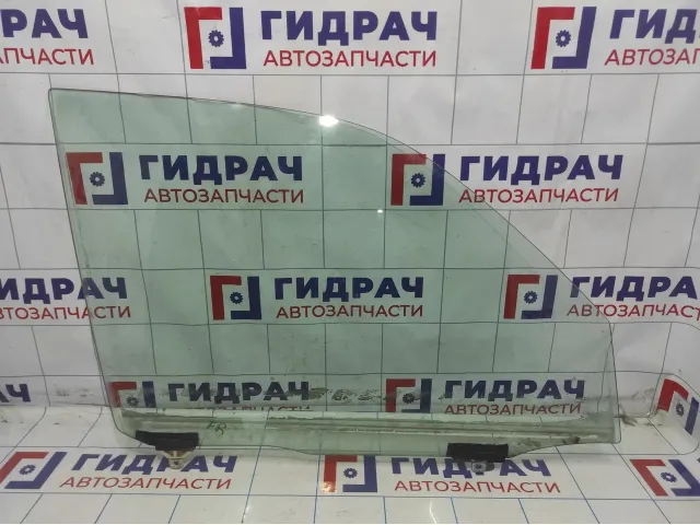 Стекло двери передней правой Toyota Land Cruiser 100 68101-60220