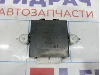 Реле моторчика антенны Toyota Land Cruiser 100 85914-60070