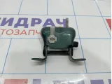 Петля двери багажника нижняя левая Toyota Land Cruiser 100 66120-60010