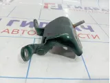 Петля двери багажника нижняя правая Toyota Land Cruiser 100 66110-60020