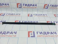 Накладка стекла глухого заднего правого Toyota Land Cruiser 100 75660-60030