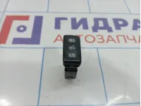 Кнопка обогрева сидений правая Toyota Land Cruiser 100 84751-60090