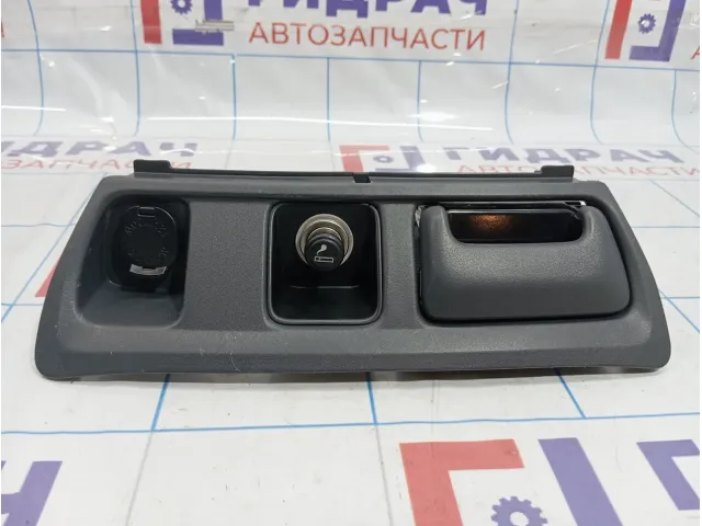 Пепельница передняя Toyota Land Cruiser 100 55413-60070-E0