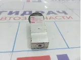 Клапан кондиционера Toyota Land Cruiser 100 88515-30700