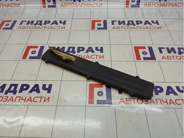 Накладка двигателя левая Land Rover Discovery 3 (L319) 6R8312025AB