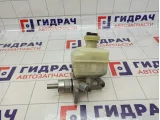 Цилиндр тормозной главный Land Rover Discovery 3 (L319) SJJ500030