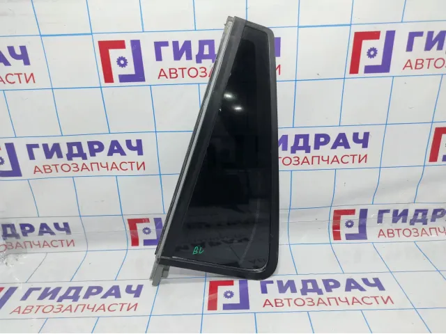 Стекло двери задней левой форточка Land Rover Freelander II (L359) LR012230