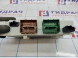 Блок предохранителей Land Rover Freelander II (L359) AG9T14D572LA