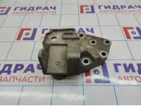 Кронштейн опоры двигателя правый Land Rover Freelander II (L359) LR004510
