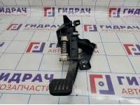 Педаль сцепления Land Rover Freelander II (L359) LR023317