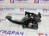 Педаль сцепления Land Rover Freelander II (L359) LR023317