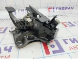 Педаль сцепления Land Rover Freelander II (L359) LR023317