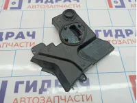 Водосток правый Land Rover Freelander II (L359) 6G9N022B18AD Водосток правый Land Rover Freelander II (L359) 6G9N022B18AD