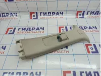 Обшивка стойки средней правой верхняя Land Rover Freelander II (L359) LR023717