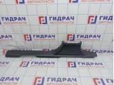 Накладка порога правая внутренняя Land Rover Freelander II (L359) LR001818